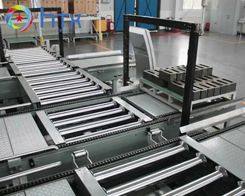 linea di produzione di pietra dell'impiallacciatura di capacità di produzione 1000 -1500m2 macchinario fuso bagnato di 220V