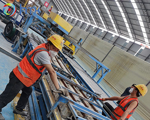 PLC controllato Wet Casting Machinery Veneer Artificial Stone Making Manufacturing Line