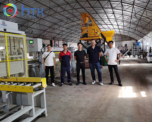 Linea di produzione di versamento di materiale bagnato completamente automatica