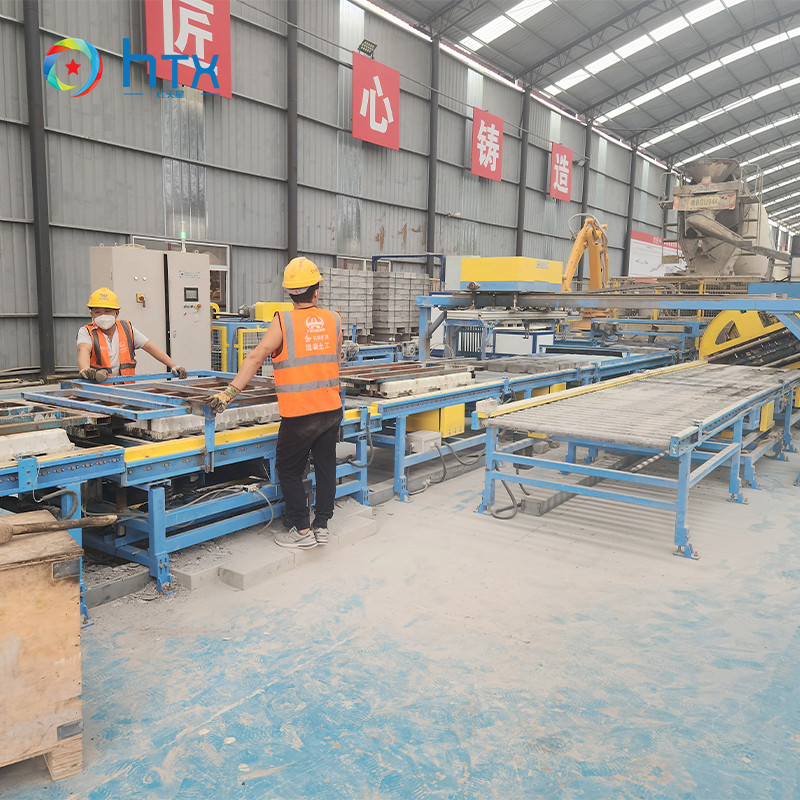 PLC controllata linea di produzione completamente automatica per la coltura di pietra Fence pannello di produzione macchina