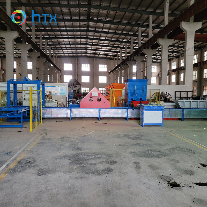 Linea di produzione di pannelli di recinzione in cemento a basso costo ad alta efficienza